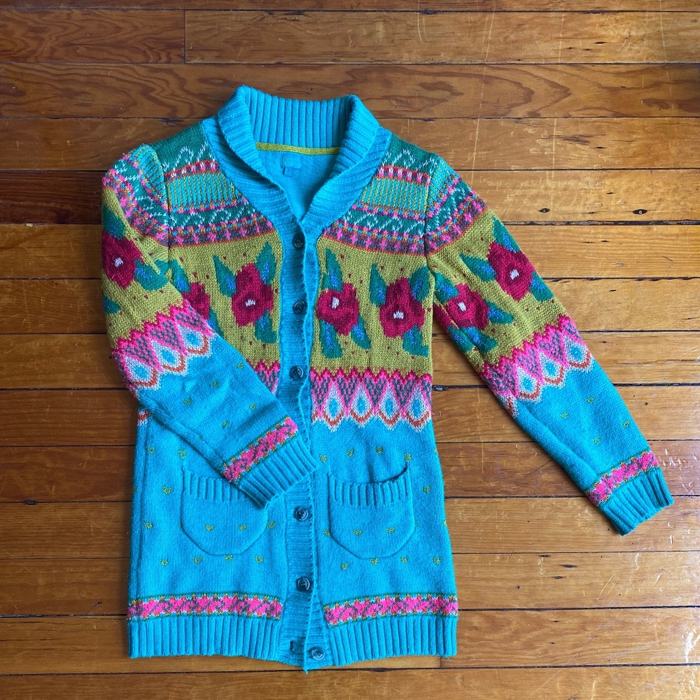 Patterned green button down long cardigan sweater - Room Seven